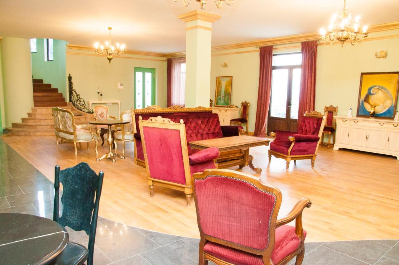 X Hotel Ереван Экстерьер фото