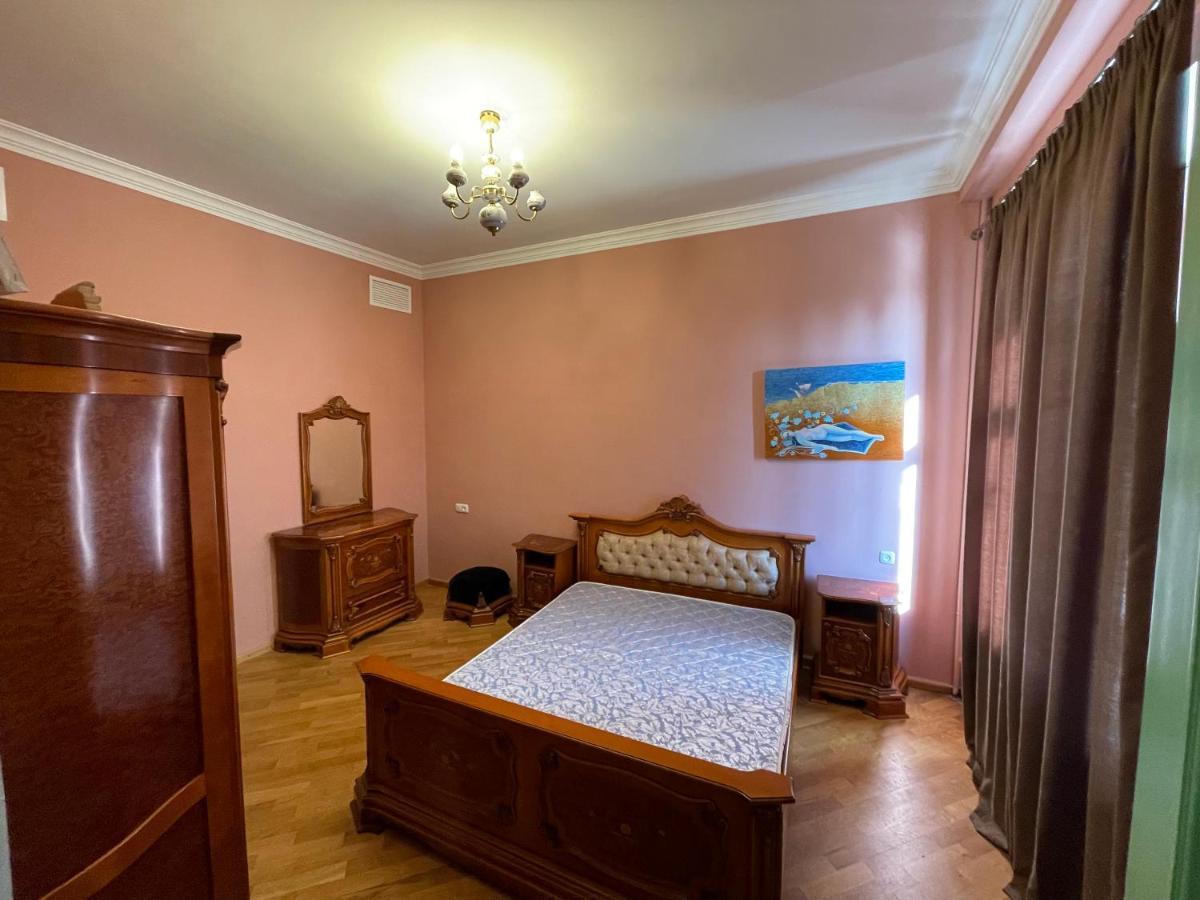 X Hotel Ереван Экстерьер фото